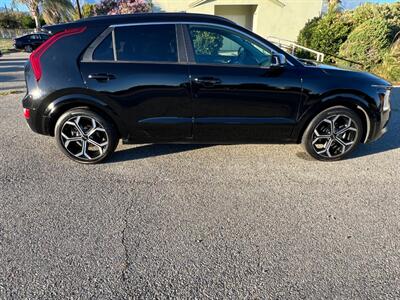 2023 Kia Niro EX Touring   - Photo 8 - Rancho Cucamonga, CA 91730