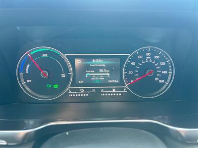 2023 Kia Sorento Hybrid EX - Photo 9 - Rancho Cucamonga, CA 91730
