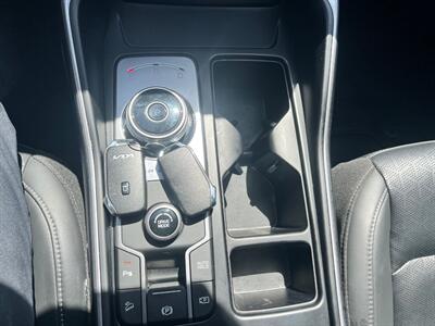 2023 Kia Sorento Hybrid EX - Photo 12 - Rancho Cucamonga, CA 91730