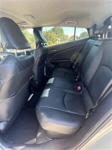 2019 Toyota Prius XLE   - Photo 16 - Rancho Cucamonga, CA 91730