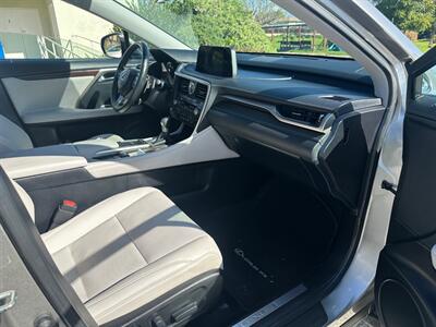2022 Lexus RX 450h   - Photo 11 - Rancho Cucamonga, CA 91730
