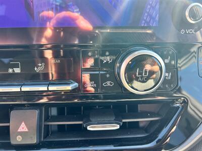 2023 Toyota Highlander Hybrid Limited   - Photo 15 - Rancho Cucamonga, CA 91730