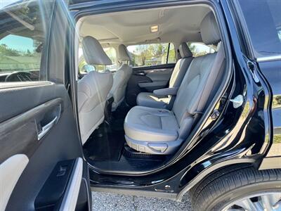 2023 Toyota Highlander Hybrid Limited   - Photo 20 - Rancho Cucamonga, CA 91730