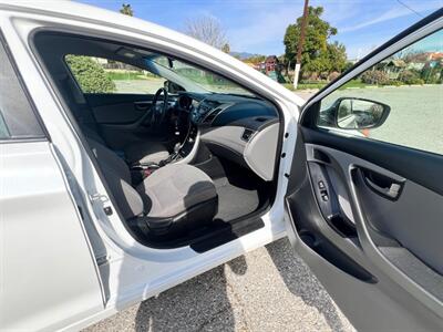2015 Hyundai ELANTRA SE   - Photo 11 - Rancho Cucamonga, CA 91730
