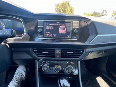 2023 Volkswagen Jetta SE - Photo 15 - Rancho Cucamonga, CA 91730