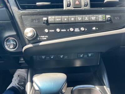 2023 Lexus ES 350 Premium   - Photo 12 - Rancho Cucamonga, CA 91730