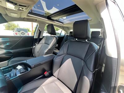 2023 Lexus ES 350 Premium   - Photo 16 - Rancho Cucamonga, CA 91730