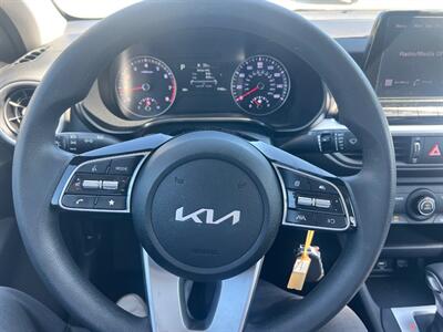 2023 Kia Forte LXS - Photo 9 - Rancho Cucamonga, CA 91730