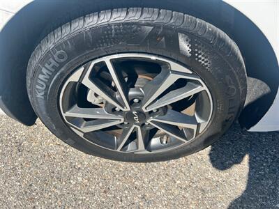 2023 Kia Forte LXS - Photo 20 - Rancho Cucamonga, CA 91730