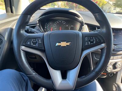 2022 Chevrolet Trax LT   - Photo 9 - Rancho Cucamonga, CA 91730
