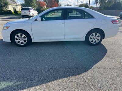 2011 Toyota Camry LE   - Photo 8 - Rancho Cucamonga, CA 91730