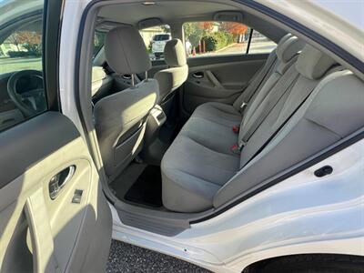 2011 Toyota Camry LE   - Photo 15 - Rancho Cucamonga, CA 91730