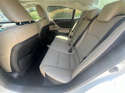 2019 Lexus ES 350 - Photo 11 - Rancho Cucamonga, CA 91730