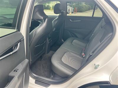 2023 Kia Niro EX Touring   - Photo 19 - Rancho Cucamonga, CA 91730