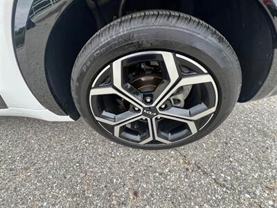 2023 Kia Niro EX Touring   - Photo 26 - Rancho Cucamonga, CA 91730