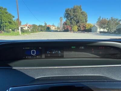 2021 Toyota Prius Prime LE   - Photo 11 - Rancho Cucamonga, CA 91730