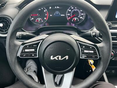 2023 Kia Forte LXS   - Photo 13 - Rancho Cucamonga, CA 91730