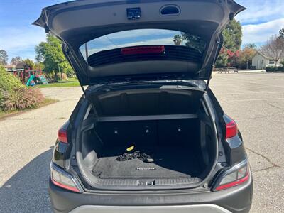 2023 Hyundai KONA SEL   - Photo 19 - Rancho Cucamonga, CA 91730