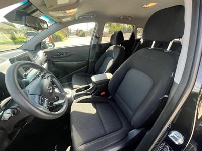 2023 Hyundai KONA SEL   - Photo 15 - Rancho Cucamonga, CA 91730