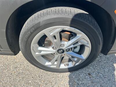 2023 Hyundai KONA SEL   - Photo 21 - Rancho Cucamonga, CA 91730