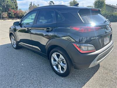 2023 Hyundai KONA SEL   - Photo 5 - Rancho Cucamonga, CA 91730