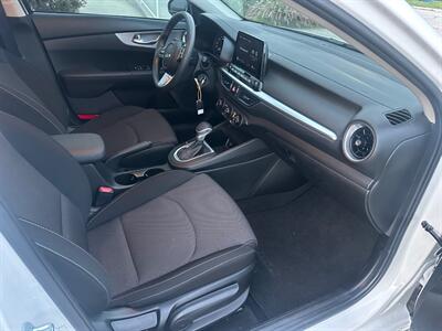 2023 Kia Forte LXS   - Photo 13 - Rancho Cucamonga, CA 91730