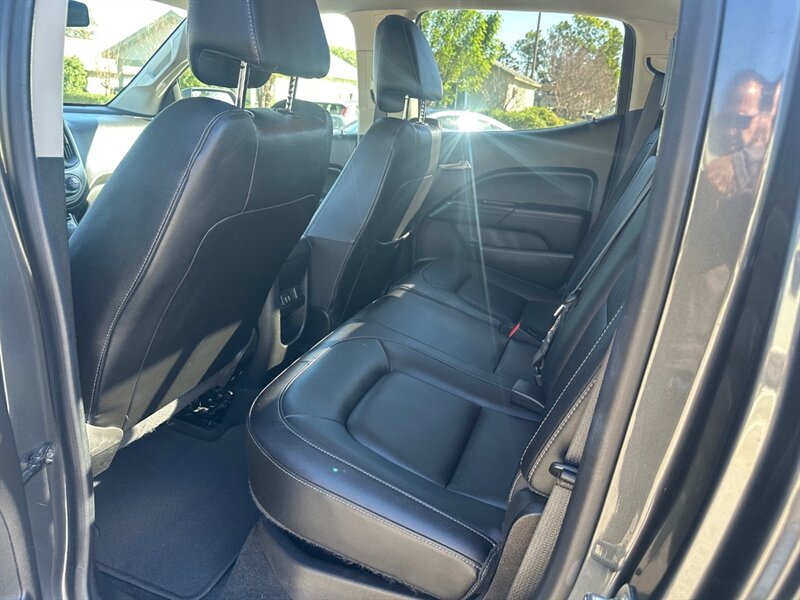 2016 GMC Canyon SLT - Photo 11