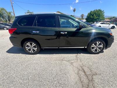 2019 Nissan Pathfinder SV   - Photo 8 - Rancho Cucamonga, CA 91730