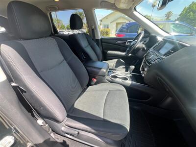 2019 Nissan Pathfinder SV   - Photo 16 - Rancho Cucamonga, CA 91730