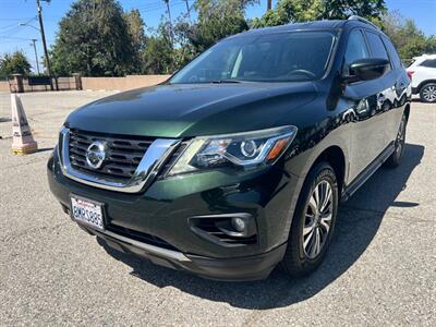 2019 Nissan Pathfinder SV   - Photo 3 - Rancho Cucamonga, CA 91730