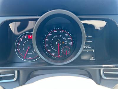 2023 Hyundai ELANTRA SEL   - Photo 10 - Rancho Cucamonga, CA 91730