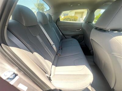 2023 Hyundai ELANTRA SEL   - Photo 19 - Rancho Cucamonga, CA 91730