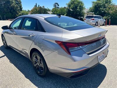 2023 Hyundai ELANTRA SEL   - Photo 5 - Rancho Cucamonga, CA 91730