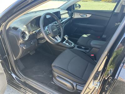 2023 Kia Forte LXS   - Photo 5 - Rancho Cucamonga, CA 91730