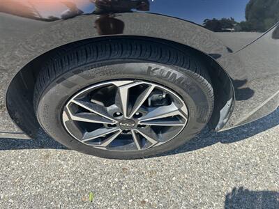 2023 Kia Forte LXS   - Photo 15 - Rancho Cucamonga, CA 91730