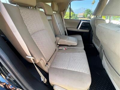 2011 Toyota 4Runner SR5   - Photo 16 - Rancho Cucamonga, CA 91730