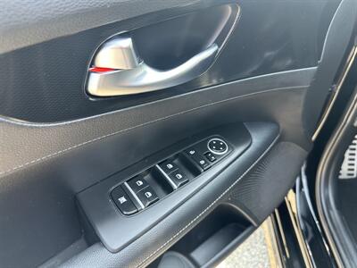 2022 Kia Forte GT-Line   - Photo 17 - Rancho Cucamonga, CA 91730