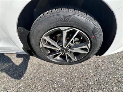 2023 Kia Forte LXS   - Photo 20 - Rancho Cucamonga, CA 91730