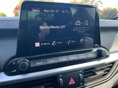 2023 Kia Forte LXS   - Photo 10 - Rancho Cucamonga, CA 91730