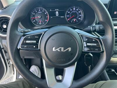 2023 Kia Forte LXS   - Photo 9 - Rancho Cucamonga, CA 91730