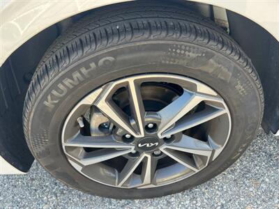 2023 Kia Forte LXS   - Photo 18 - Rancho Cucamonga, CA 91730
