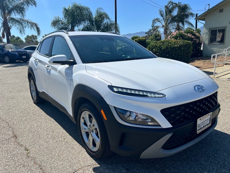 2023 Hyundai KONA SEL   - Photo 1 - Rancho Cucamonga, CA 91730
