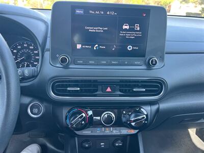 2023 Hyundai KONA SEL - Photo 11 - Rancho Cucamonga, CA 91730