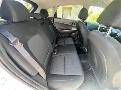 2023 Hyundai KONA SEL - Photo 16 - Rancho Cucamonga, CA 91730