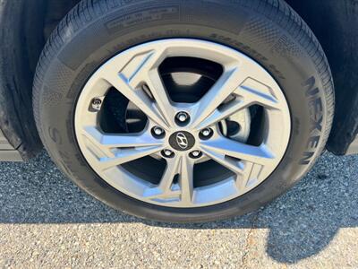 2023 Hyundai KONA SEL - Photo 19 - Rancho Cucamonga, CA 91730
