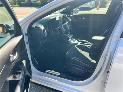 2024 Kia Forte GT-Line   - Photo 9 - Rancho Cucamonga, CA 91730