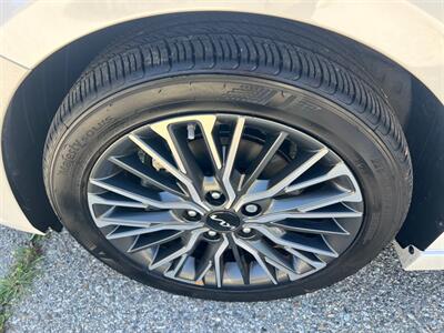2024 Kia Forte GT-Line   - Photo 16 - Rancho Cucamonga, CA 91730