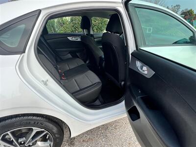 2023 Kia Forte LXS   - Photo 17 - Rancho Cucamonga, CA 91730