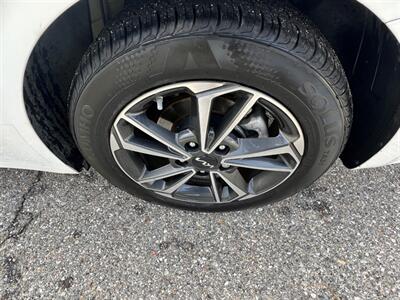 2023 Kia Forte LXS   - Photo 19 - Rancho Cucamonga, CA 91730