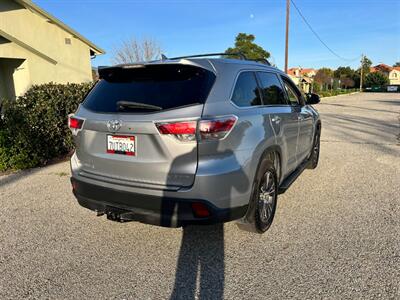 2016 Toyota Highlander XLE   - Photo 7 - Rancho Cucamonga, CA 91730